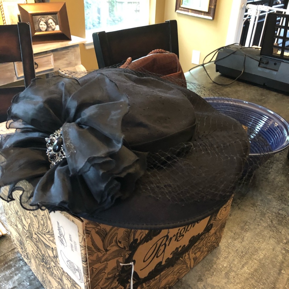 Ladies black hat with veil
